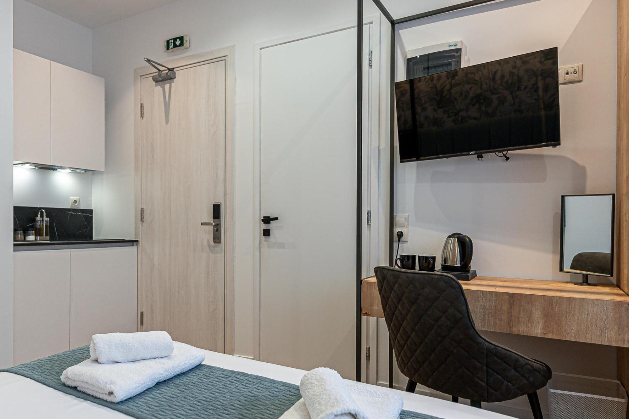 Kriel Suites By Liv Homes Atenas Exterior foto